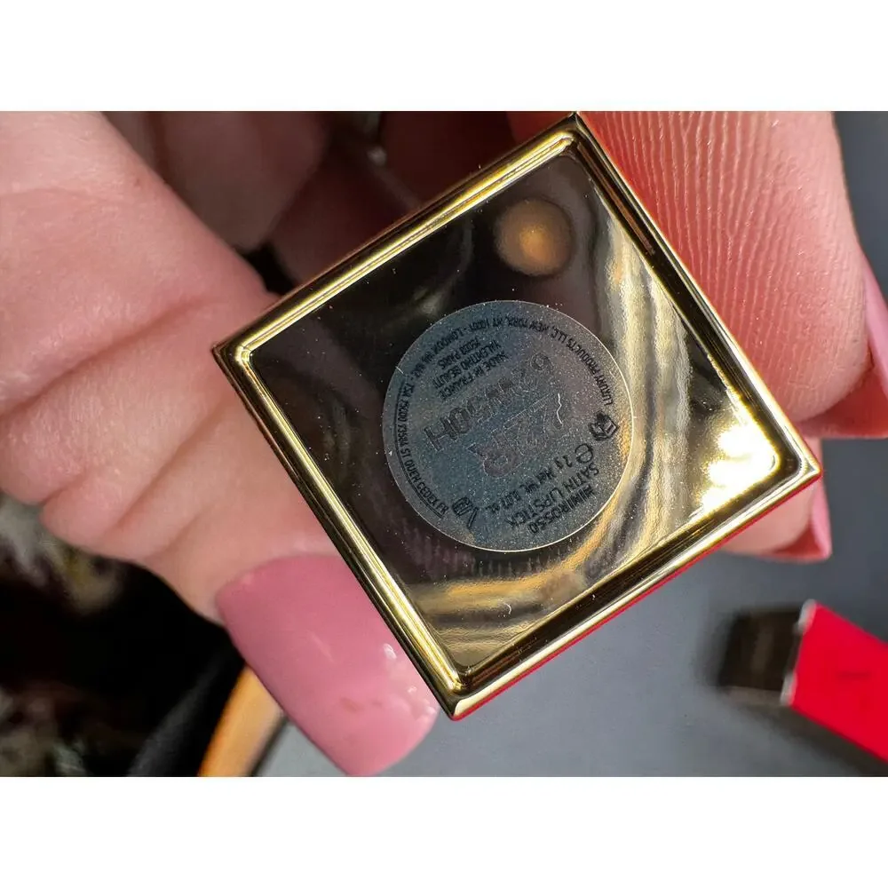 Valentino nwt lipstick